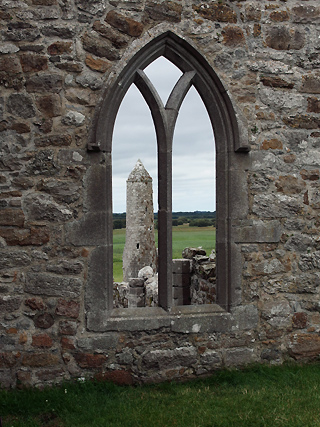 Round Tower, Clonmacnoise
